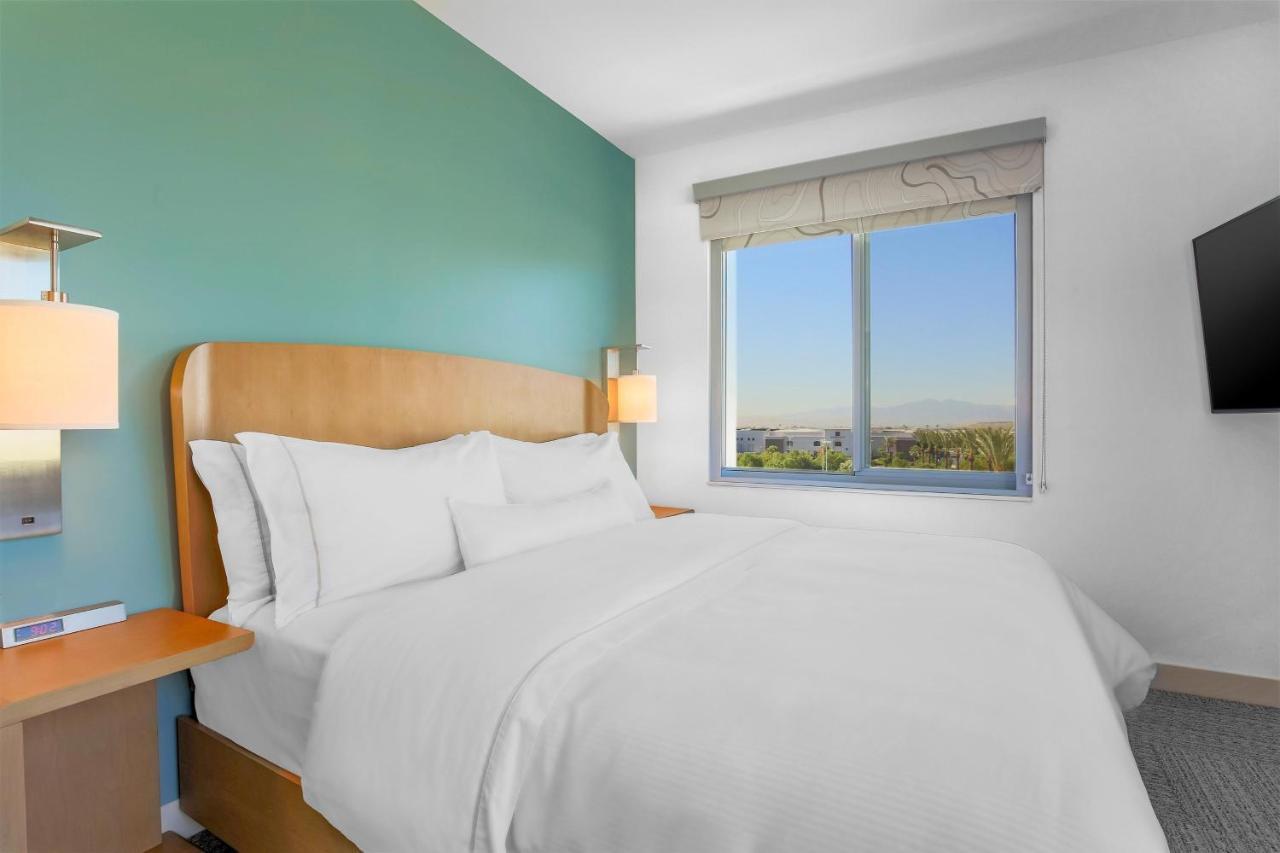 Готель Element Ontario Rancho Cucamonga Екстер'єр фото