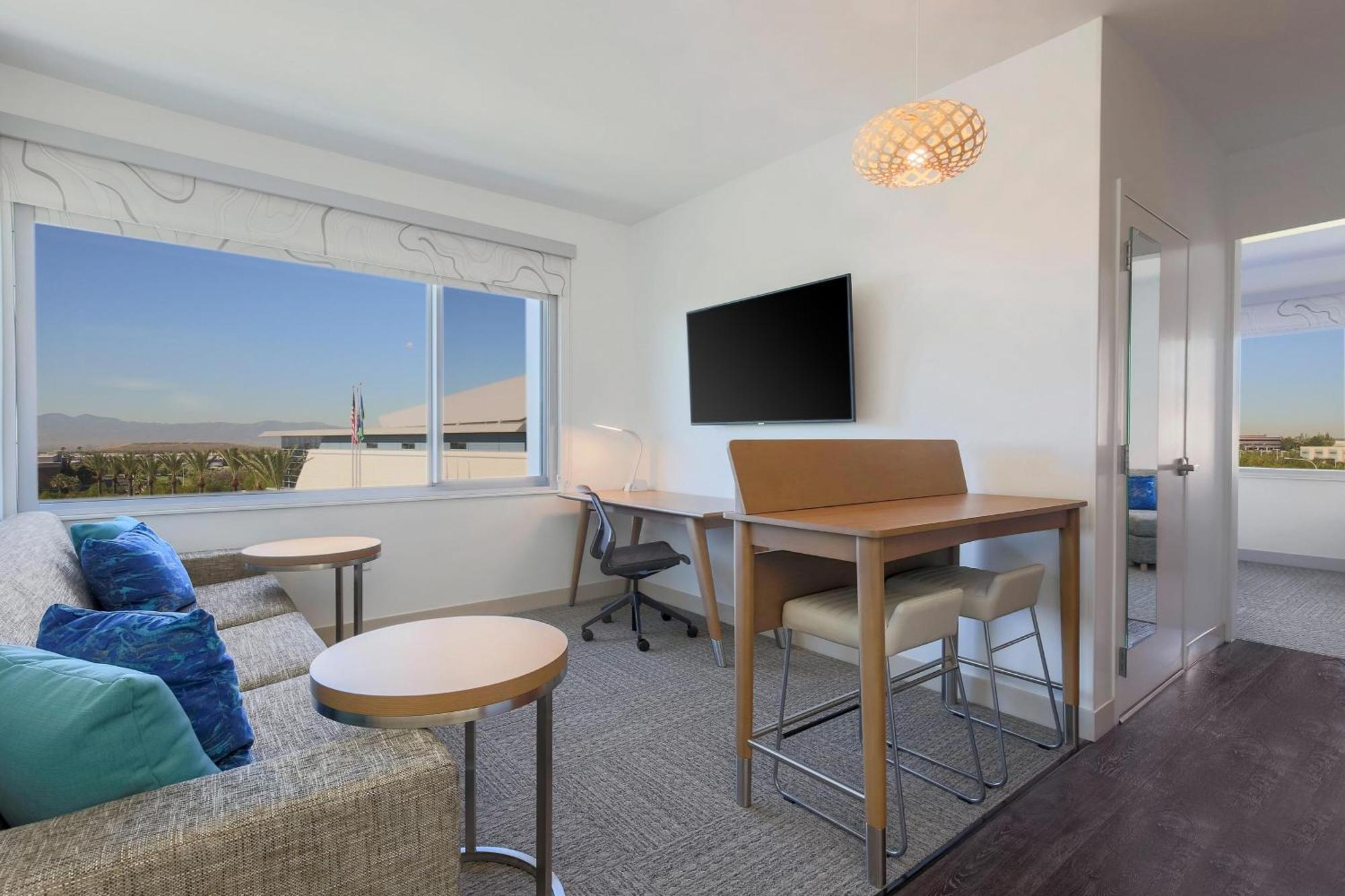 Готель Element Ontario Rancho Cucamonga Екстер'єр фото